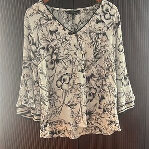 White House Black Market Monochrome Floral Blouse